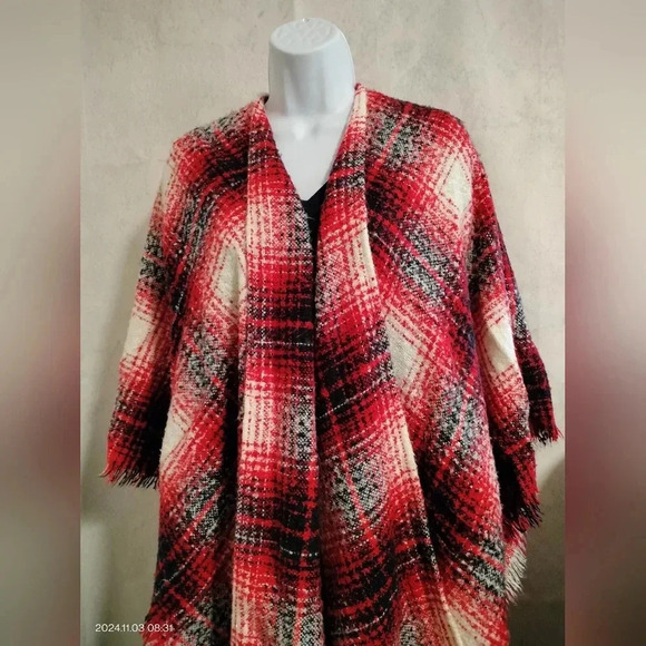 Unbranded Women's Fringe Plaid Shawl Wrap Red Black White Comfy Cozy Knit - Picture 1 of 5